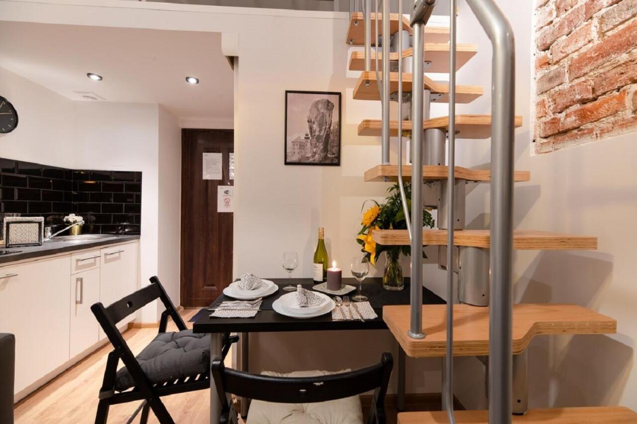 Hotel apartamentowy Dietla 99 - Ideal Location - In The Heart Of